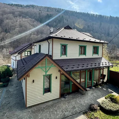 Apartments Mandry Yaremche Exterior photo